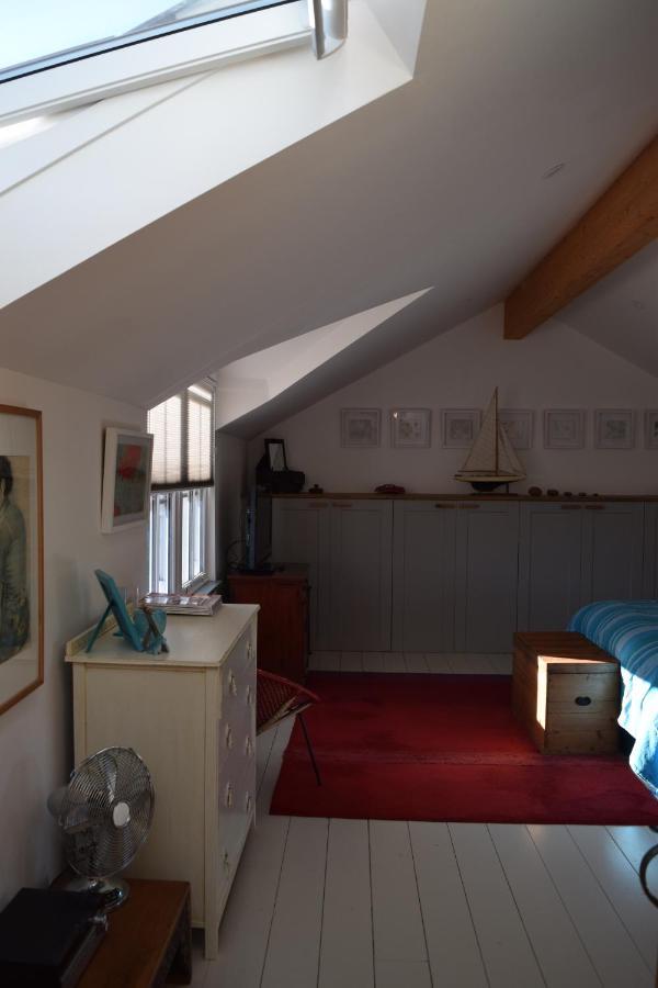 6 Trungle Terrace Bed and Breakfast Paul Exteriör bild